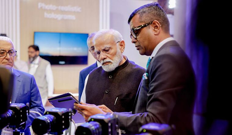 India should become a thought leader in technology: PM Modi - Vimarsana News